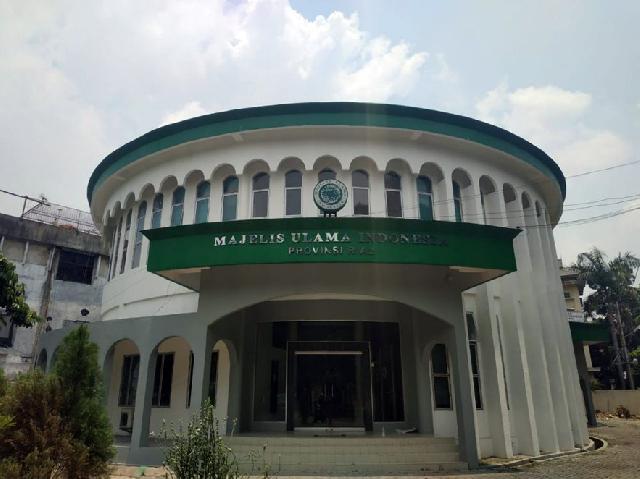 MUI Riau Ajak Lakukan Upaya Persuasif Sikapi Masjid Masih Gelar Tarawih