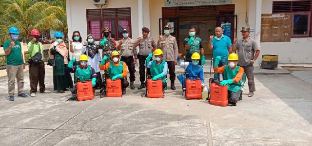 PT Sari Lembah Subur Lakukan Penyemprotan Disinfektan difasilitas Umum di Pangkalan Lesung