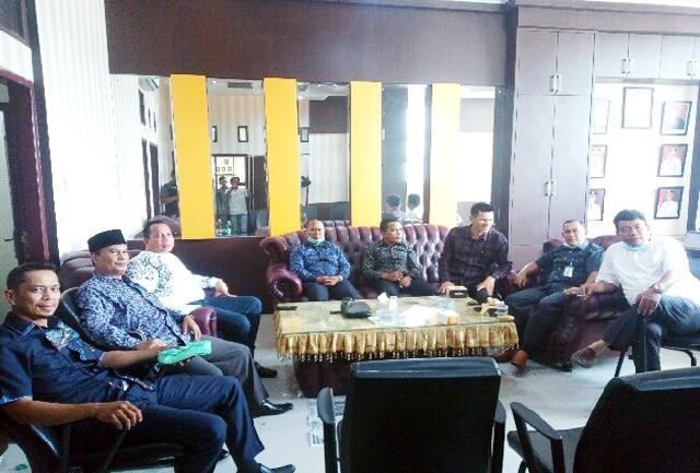 Seluruh Fraksi Legislator Rohil Sepakat Dana Reses Digeser untuk Bantuan Sembako