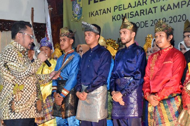 Bupati Kampar Lantik pengurus IPRY-KK Yogyakarta