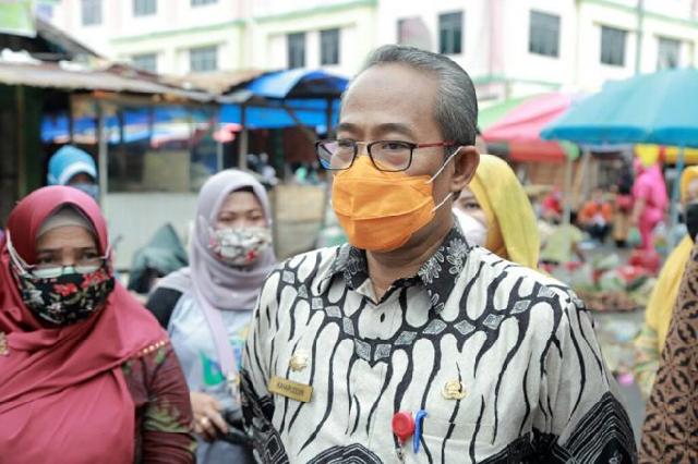 Plt Disdik Riau Apresiasi Kelas Kominfo Riau Bagi Bagi Masker