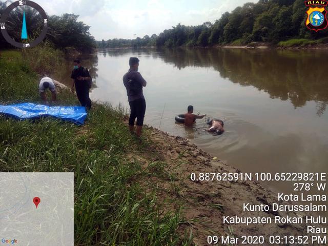 Mayat Seorang Pria Ditemukan Terapung di Aliran Sungai Rokan
