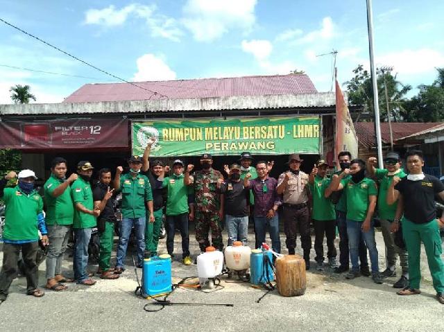 RMB-LHMR Siak Hujani Dusun Merbau Dengan Hypo Disinfektan