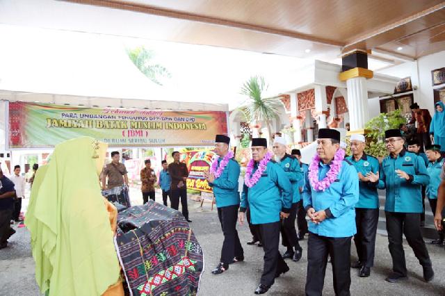 Wagubri Hadiri Pelantikan Pengurus DPD Jam’iyah Batak Muslim Indonesia Rohul