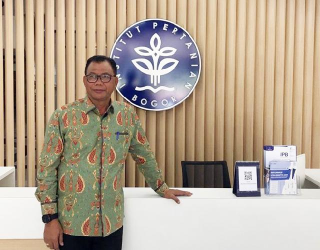 Bupati dan Disdikbud Rohil Silaturahmi ke Kampus IPB Bogor dan UGM Yogyakarta